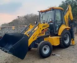 JCB 3DX backhoe loader